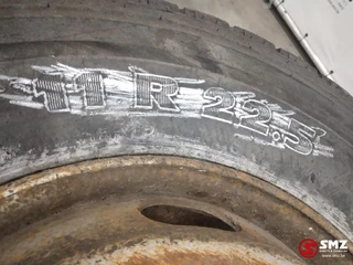 Michelin N/A - Occ vrachtwagenband Michelin 11R22.5 obrazek 3