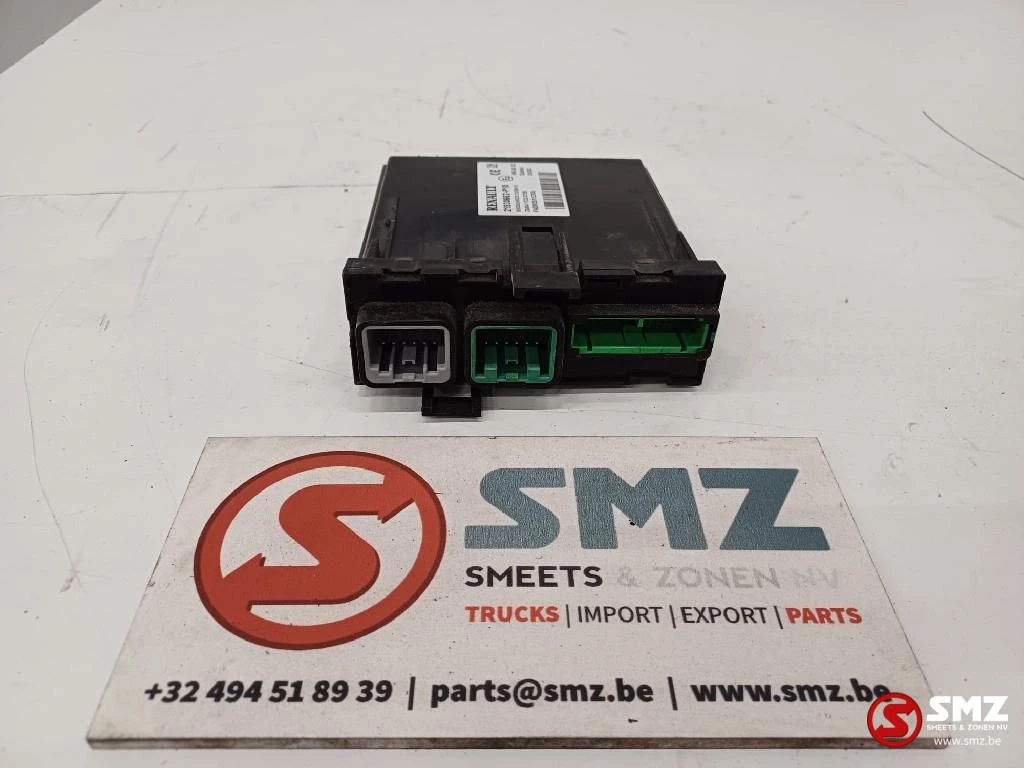 Renault 2017 - Occ ECU CIOM regeleenheid Renault afbeelding 1