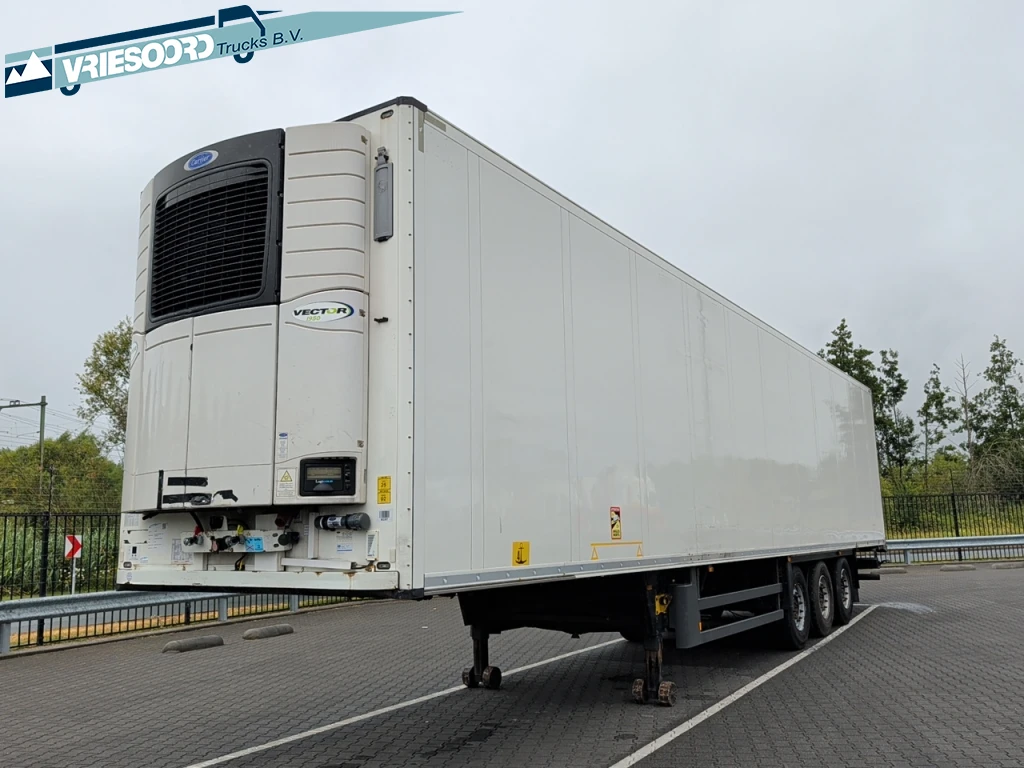 Schmitz Cargobull 2015 - BLOEMENUITVOERING zdjęcie 1