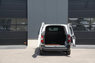 Citroën Berlingo 2024 - 1.5 BlueHDI Club 100pk - Cruise - Airco - Bluetooth - Vloerplaat - Rijklaar obrazek 7