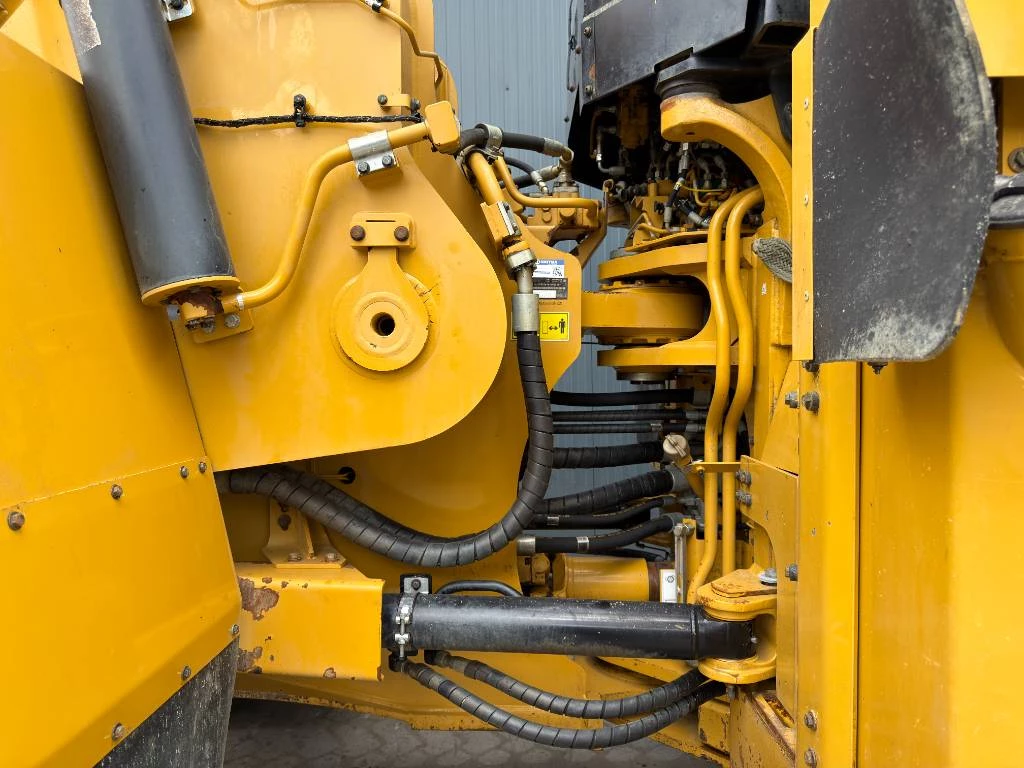 Cat 2020 - 988K XE zdjęcie 29