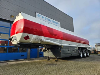 LAG 2004 - O-3-43 01 47.500 L 5 Compartimenten Digitale meters disc brakes te koop