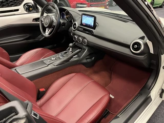 Mazda MX-5 2020 - ND Roadster 1.5 SkyActiv-G 132PK 100th Anniversary Bose Leder Camera PDC Apple CarPlay imagem 48
