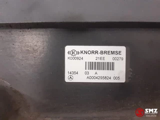Mercedes-Benz N/A 2014 - Occ EBS achterasmodulator Mercedes afbeelding 6