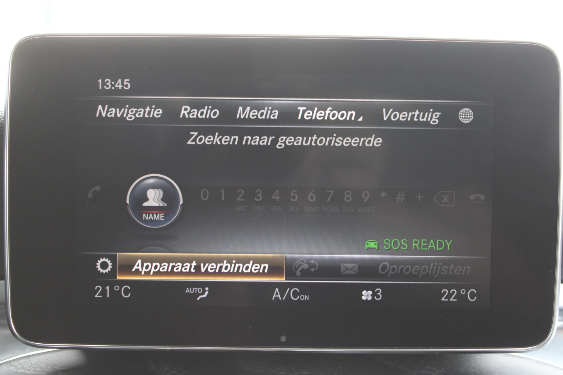 Mercedes-Benz GLC 2019 - 250 4MATIC AMG LINE NIGHT PAKKET COMAND CARPLAY <<NL AUTO>> afbeelding 23