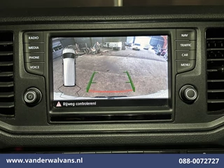 Volkswagen Crafter 2019 - 2.0 TDI 140 pk L3H3 L2H2 Euro6 Airco | Camera | Navigatie | Apple Carplay | Massagestoel obrazek 4