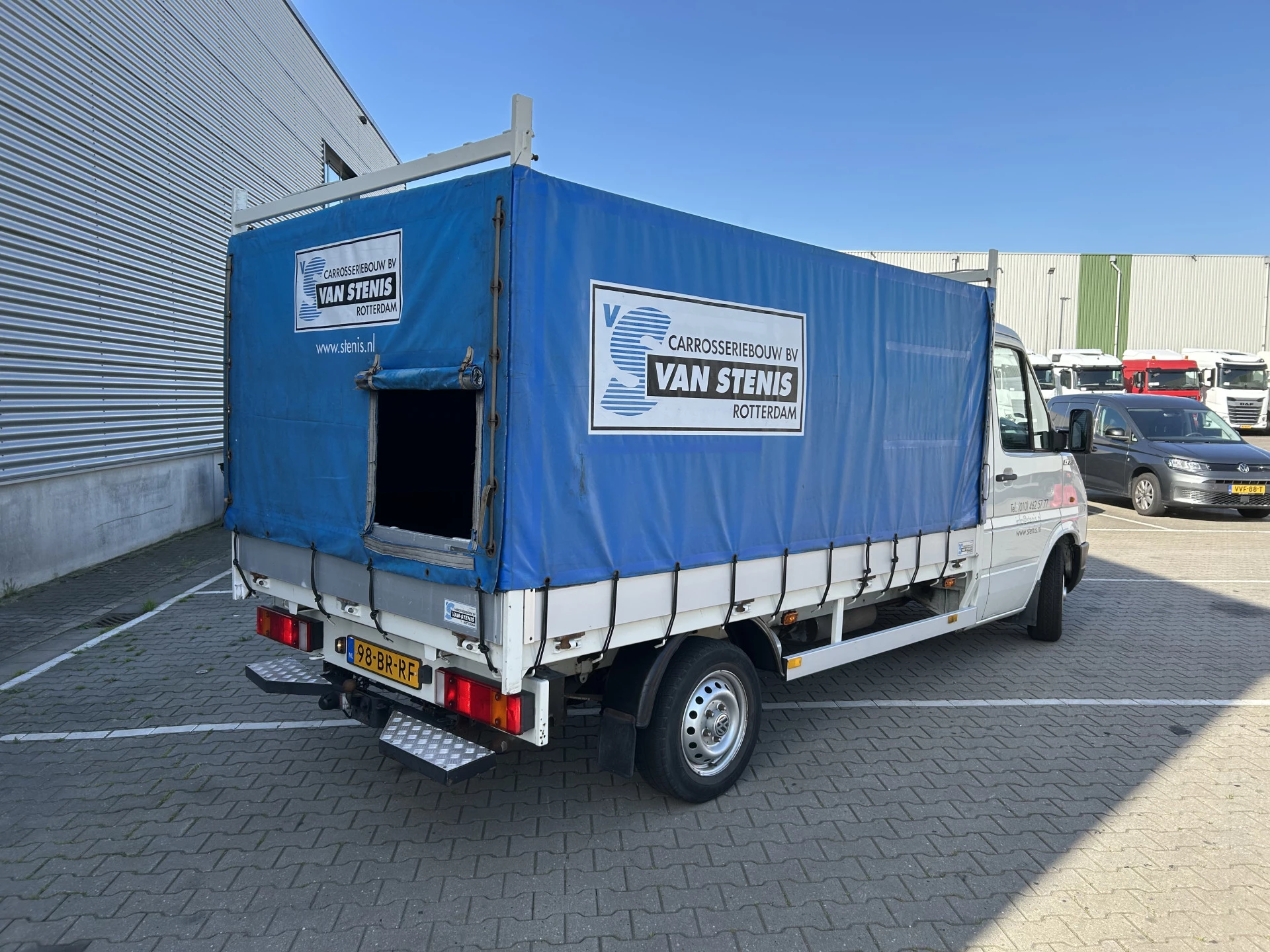 Volkswagen LT 2004 - 28 2.5 TDI / Pritsch - Plane / Curtainside afbeelding 2