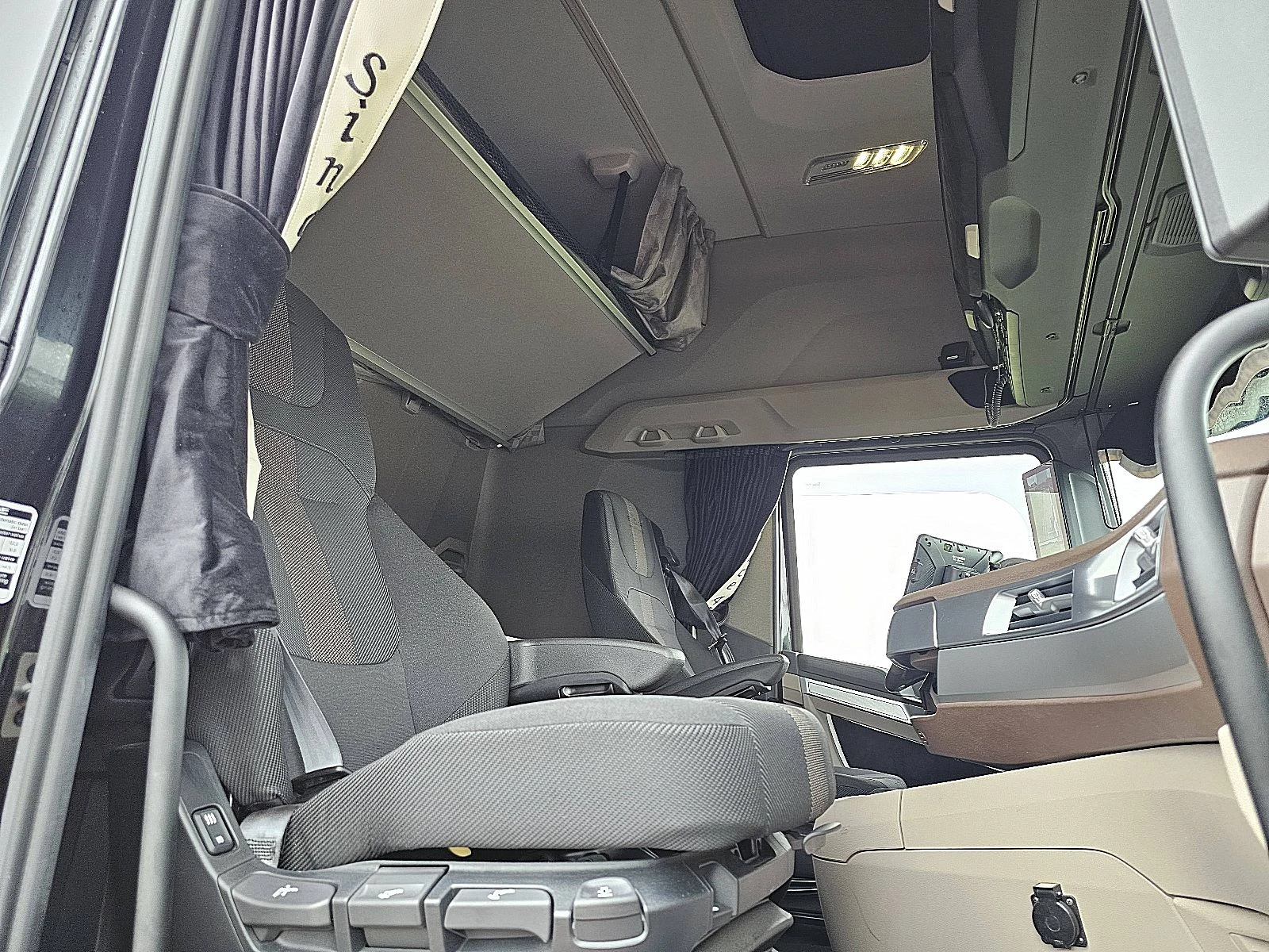 DAF 2023 - XG+ 530 afbeelding 7