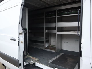 Mercedes-Benz Sprinter 2021 - 316 CDI Automaat - 4x4 AWD - Euro 6 - L2H2 - MBUX - Bott Inrichting - 220 omvormer bild 8