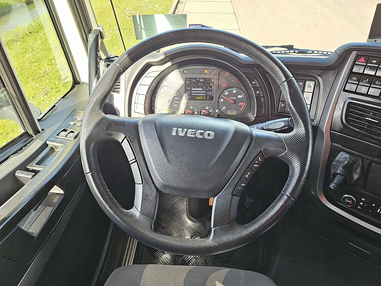 Iveco Stralis 2018 - AS260S42 obrázek 14