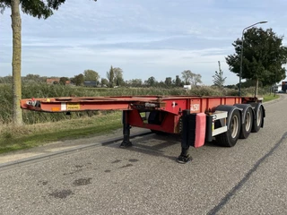 Van Hool Tankcontainerchassis 2005 - N/A obrazek 1