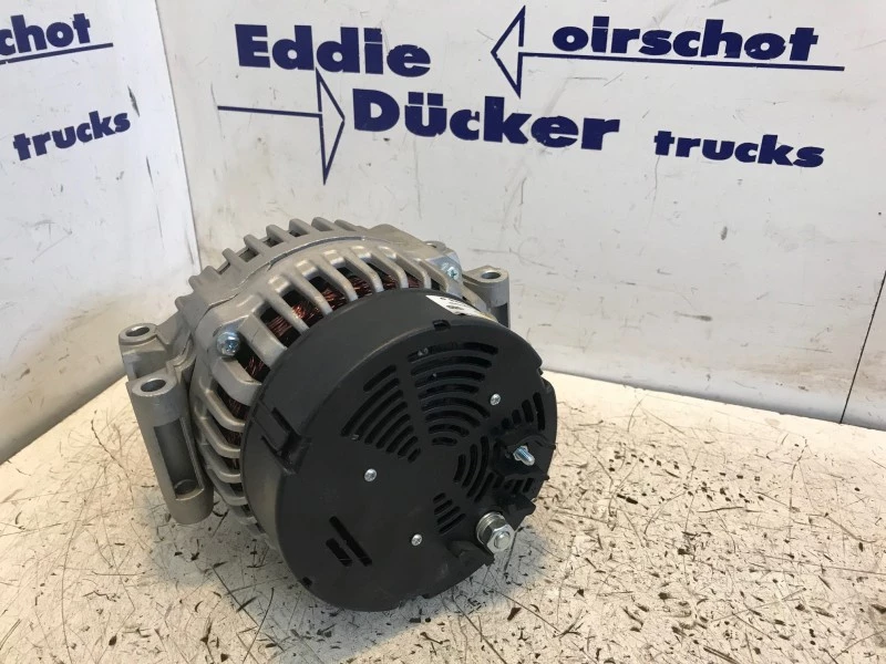Mercedes-Benz - ALTERNATOR 14V/115 A 1999 T/M 2002 (NEW) Bild 2