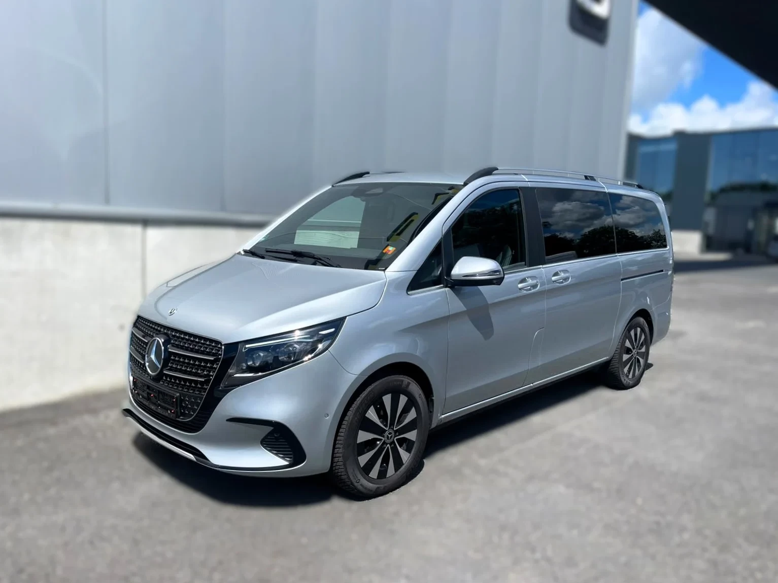 Mercedes-Benz V-Class 2024 - *300d 4Matic**Panoschuifdak*Airco V+A*Burmester*AHK 2,5t*Elektr. schuifdeur L+R*4Matic*Stuurverwarming*Stoelverwarming imagen 14