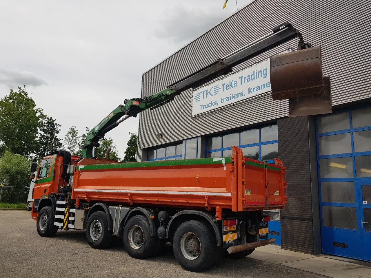 Ginaf X 4343 TS 2009 - 8x6 Kipper kraan HMF 2020 image 6