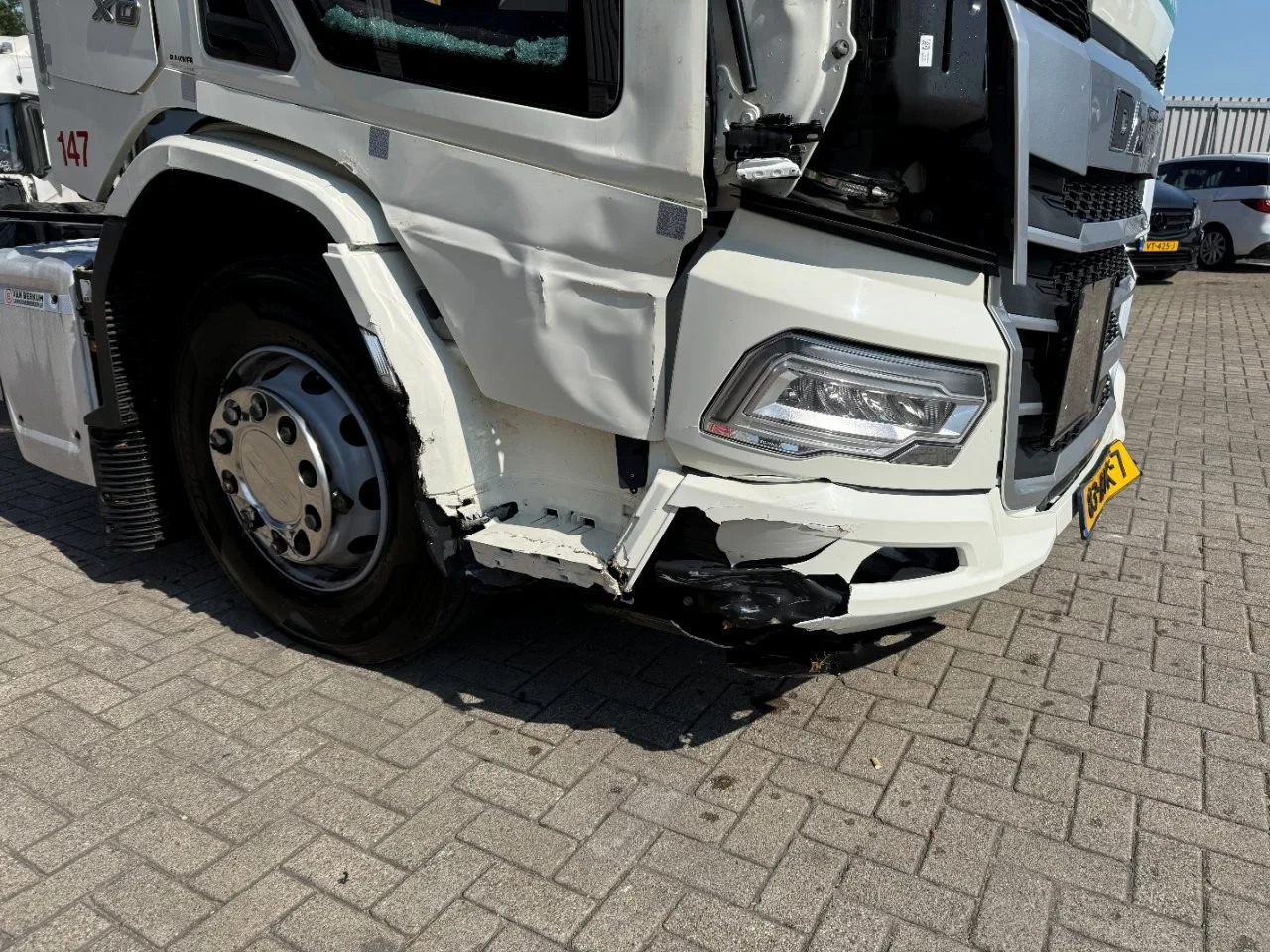 DAF XD410 2023 - / ENGINE RUNNING / SLEEPER HIGH CAB / NL TRUCK / ONLY:478608 KM / DEB / AUTOMATIC / EURO-6 / 2023 zdjęcie 6