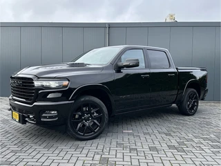 Dodge Ram 1500 2024 - 3.0 420 PK LARAMIE PREMIUM NIGHT / HURRICANE / 2025 MODEL / NIGHT EDITION / LUCHTVERING / PANO / 360 CAMERA / TREKHAAK / 3500 KG AHG afbeelding 2 miniatuur
