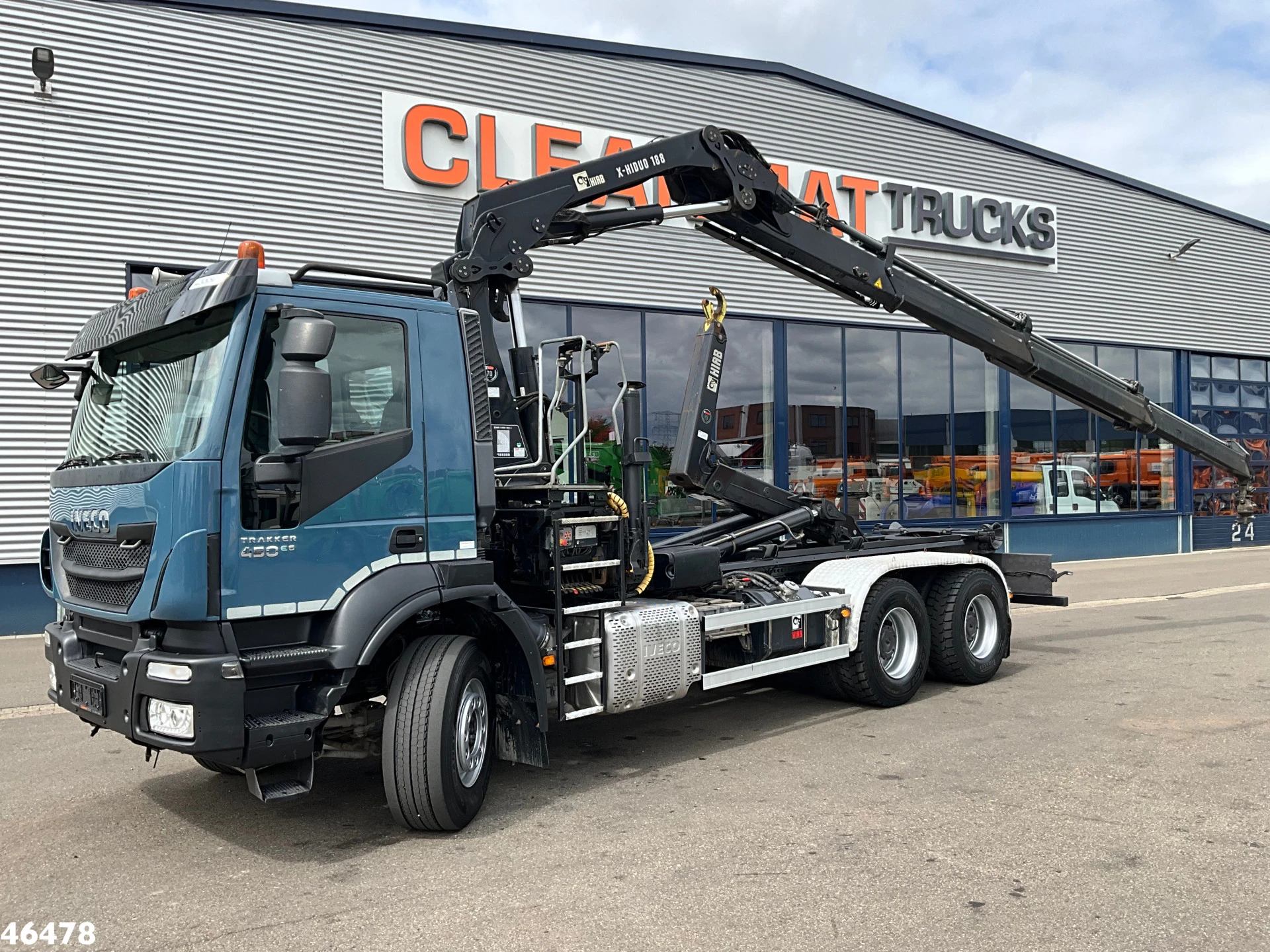 Iveco Trakker 2015 - AD450T/P Euro 6 Hiab 18 Tonmeter laadkraan immagine 1