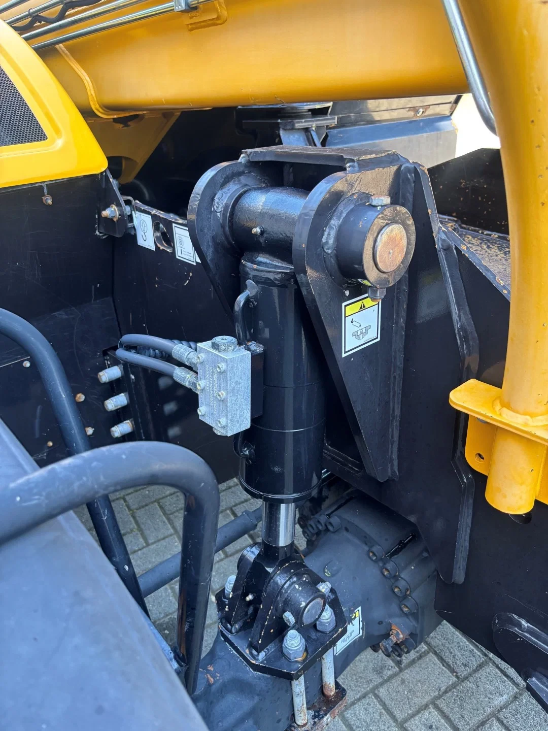 Haulotte 2014 - HTL3614 4x4x4 telehandler, 2014 year, Incl. bucket + forks!! afbeelding 11