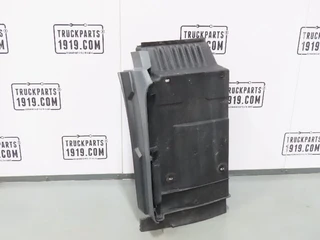 MAN - 81.61210.0905 | Spatbord voor Li. te koop