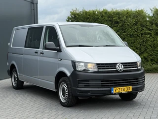 Volkswagen Transporter 2019 - 2.0 TDI 150 PK / L2H1 / DUBBELE CABINE / TREKHAAK / 1e EIG. / AIRCO / CRUISE / ISOFIX / NAVI obrazek 4