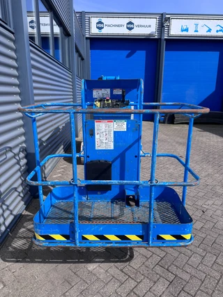 Genie 2011 - Z34/22N Hoogwerker Knikarmhoogwerker image 3 thumbnail