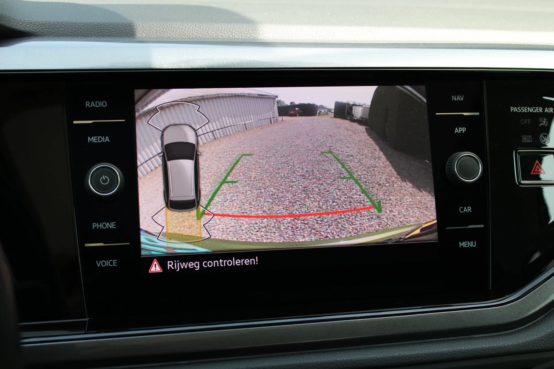 Volkswagen Taigo 2022 - 1.0 TSI Style Automaat Panodak Carplay Keyless Stoelverwarming VisualGreen afbeelding 28
