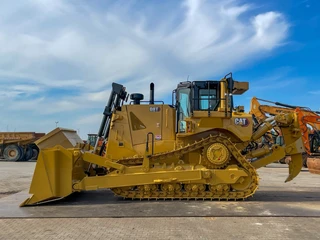 Caterpillar D8T - CE / EPA 2021 for sale