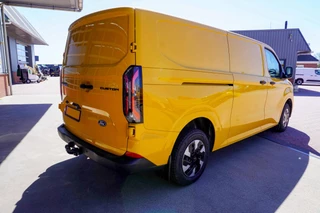 Ford E-Transit 2025 - Cust. 340 L2H1 136PK Trend 65 kWh Automaat afbeelding 4