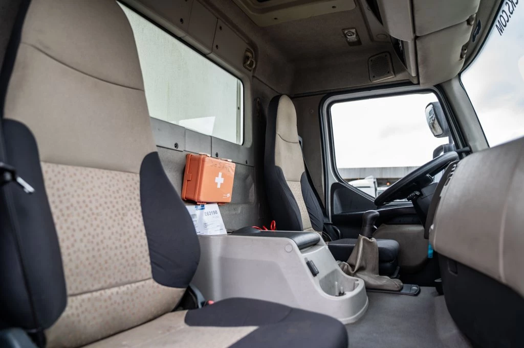Renault 2012 - PREMIUM 340 DXI+DHOLLANDIA 2T. immagine 20
