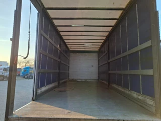 Scania P 2015 - P280 / CURTAIN SAILS / PLATFORM / FRIDGE / NAVI / AUTOMATIC / EURO-6 / 2015 image 8
