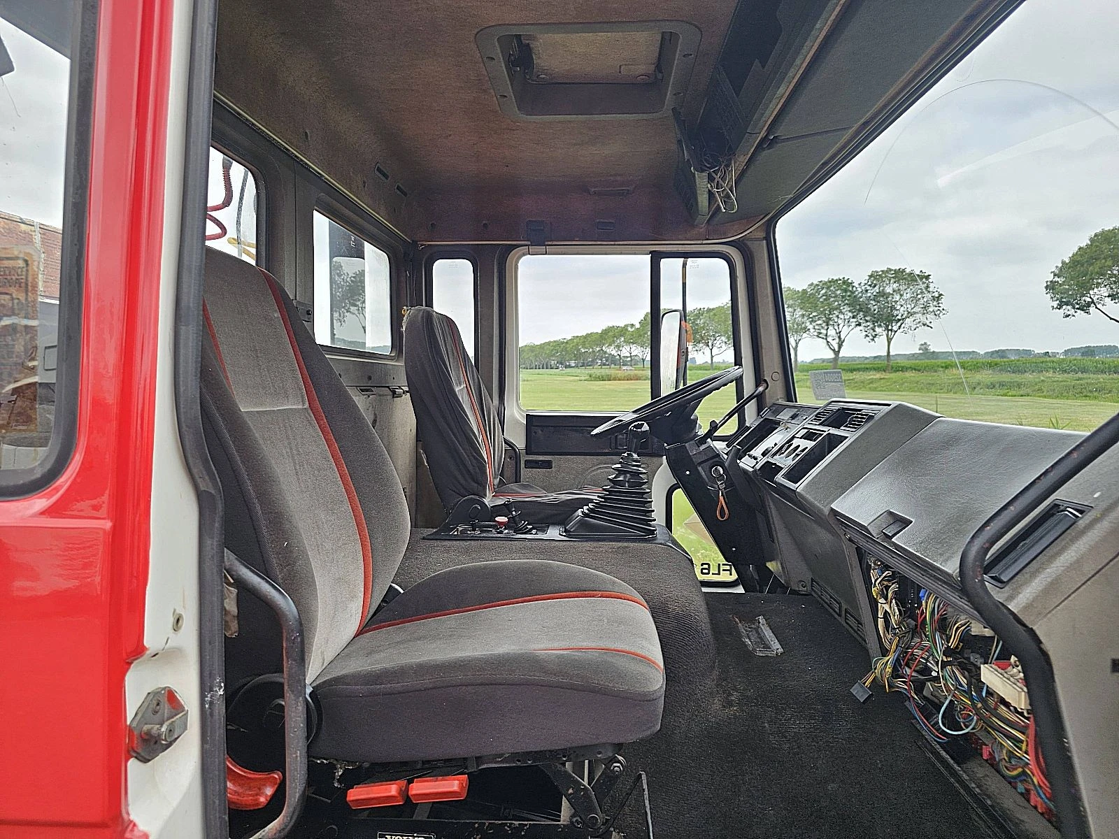 Volvo 1987 - FL 614.180 zdjęcie 7