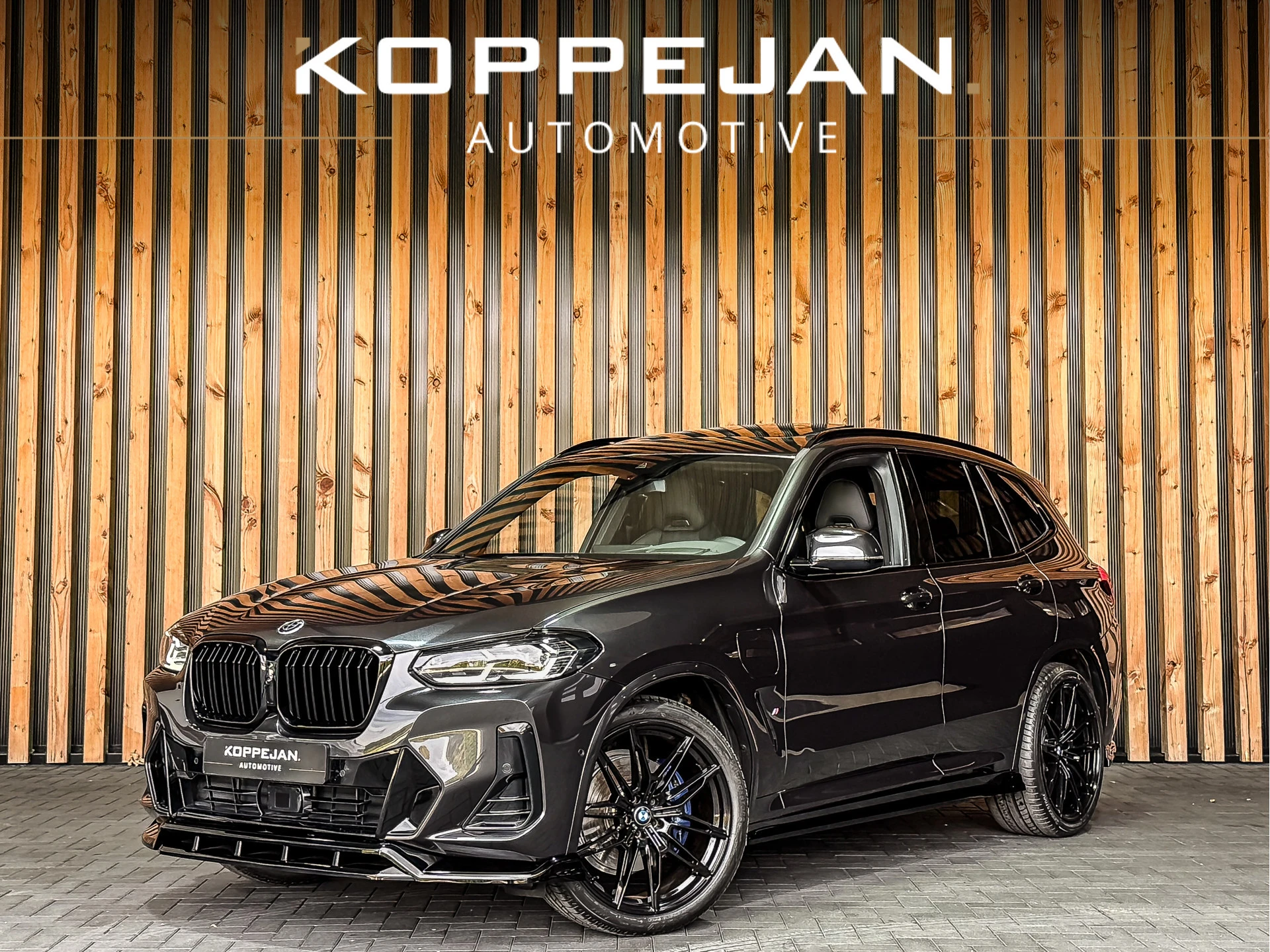 BMW X3 2023 - xDrive30e 292PK High Executive M-Sport image 1