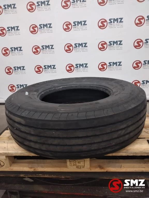 Michelin - Occ vrachtwagenband Michelin 315/80R22.5 afbeelding 1