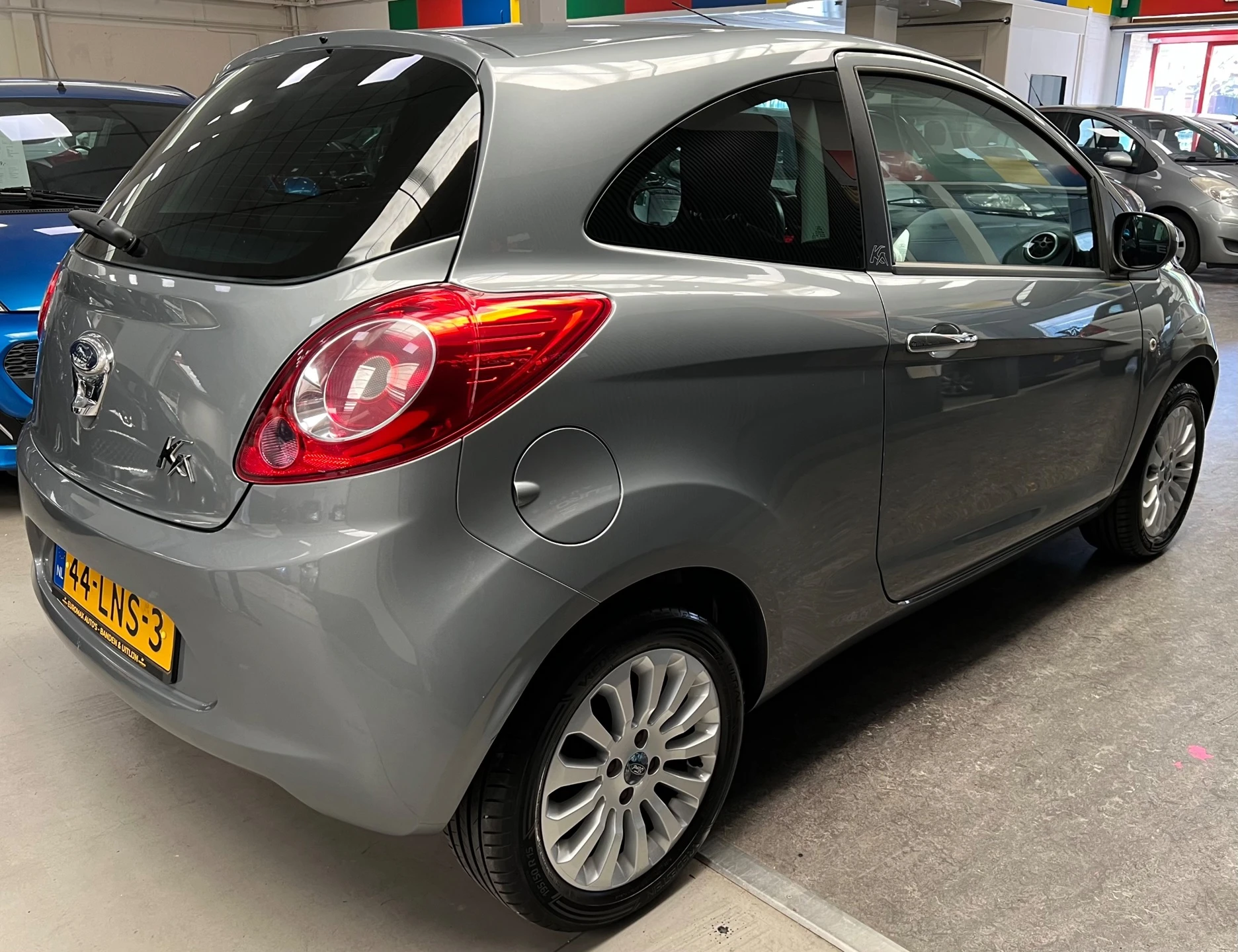 Ford Ka 2010 - 1.2 Titanium X 2e Eigenaar - Distibutie vervangen - Zeer Netjes. image 2