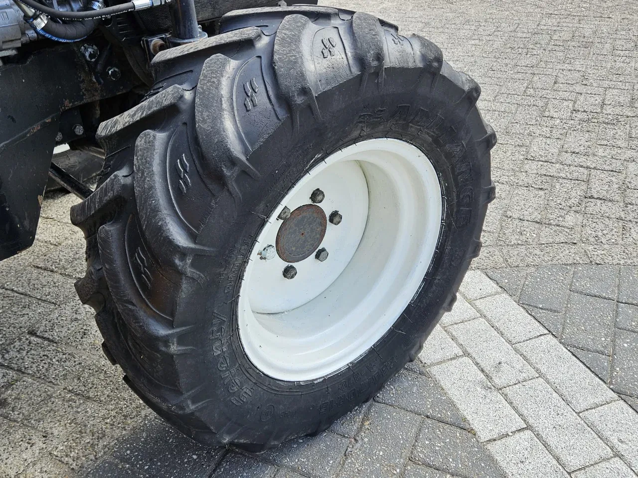 New Holland 2003 - Boomer 3050 met Bos Maaiarm afbeelding 29