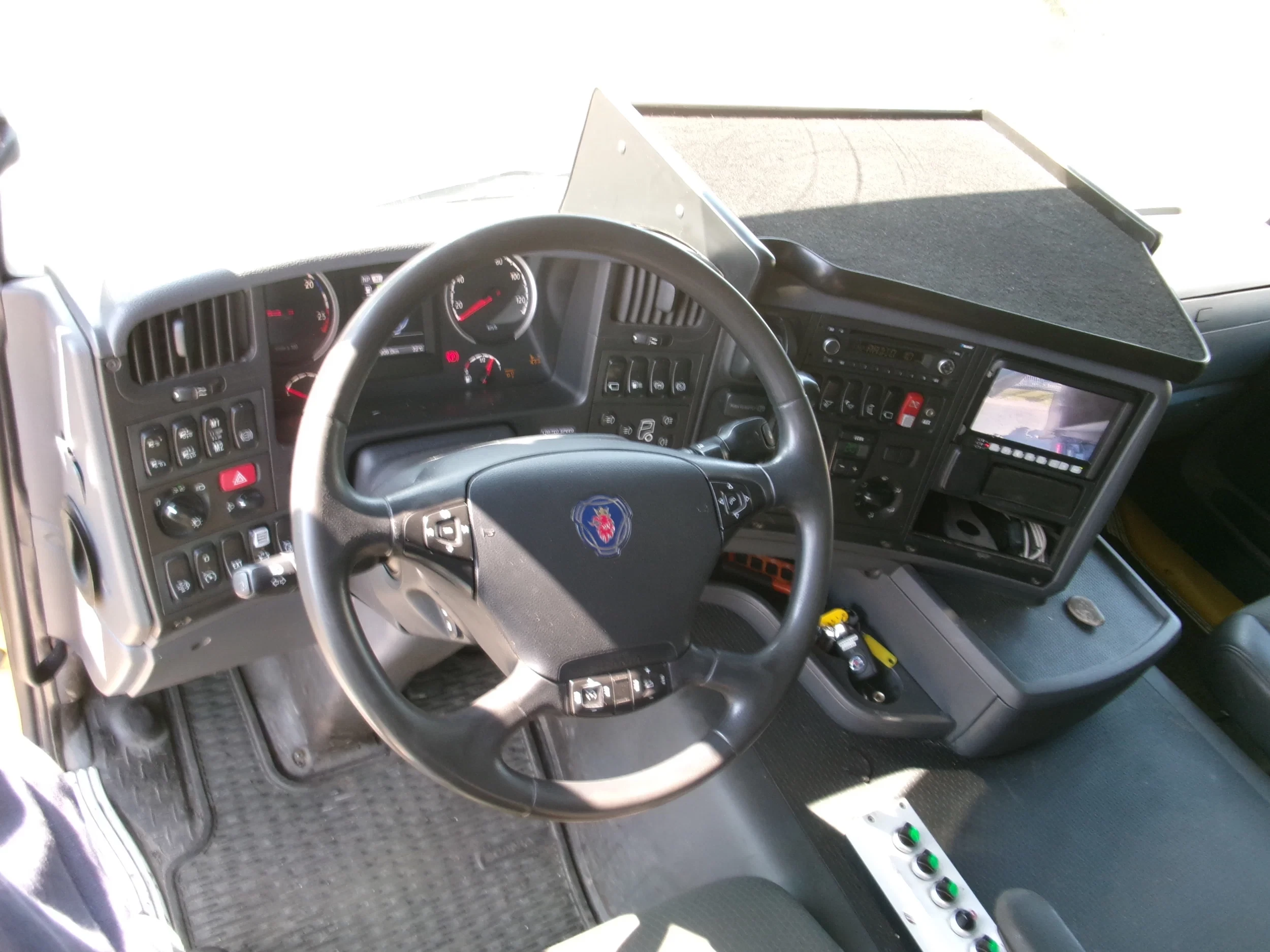 Scania G 2014 - G410 10X4 ASFALT + RETARDER afbeelding 13