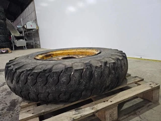 Goodyear 11.00-24 - N/A image 11