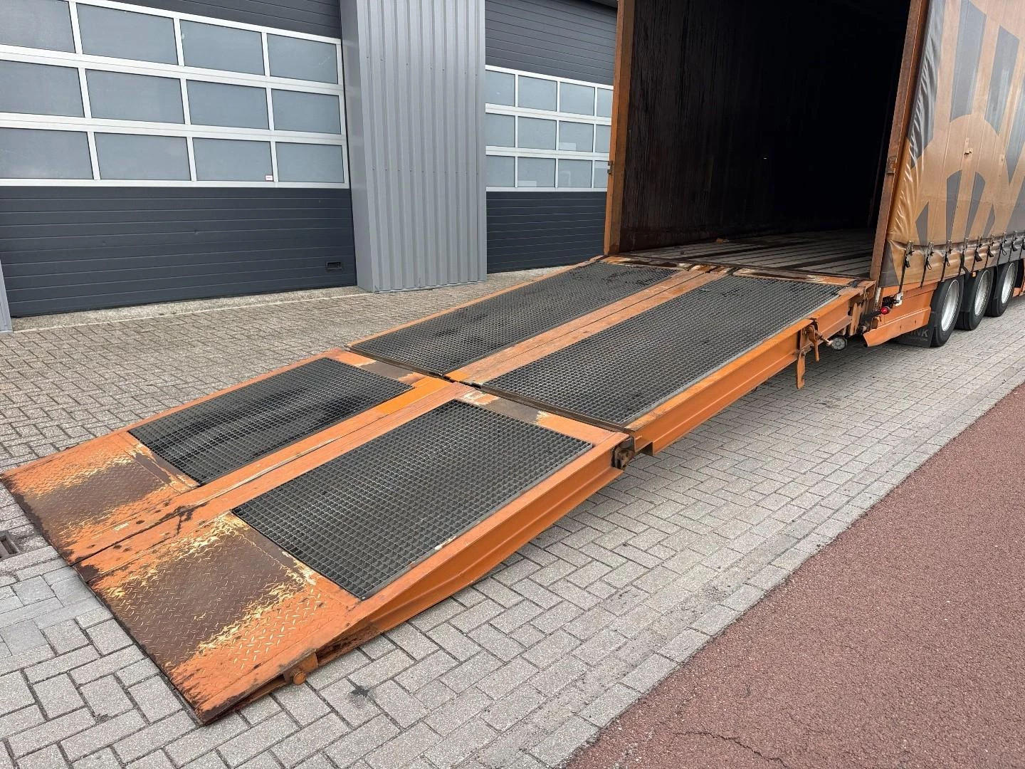 Renders Semi Plane, Nooteboom hyd Ramps 510 cm 1991 obrázek 13