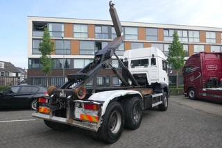 MAN TGA 2005 - 26.460 | Hooklift VDL 25Ton | 6X4 | 754023Km | 2005 | Full Spring | Sleep Cab. | Stand Klima | Belgium Truck bild 14