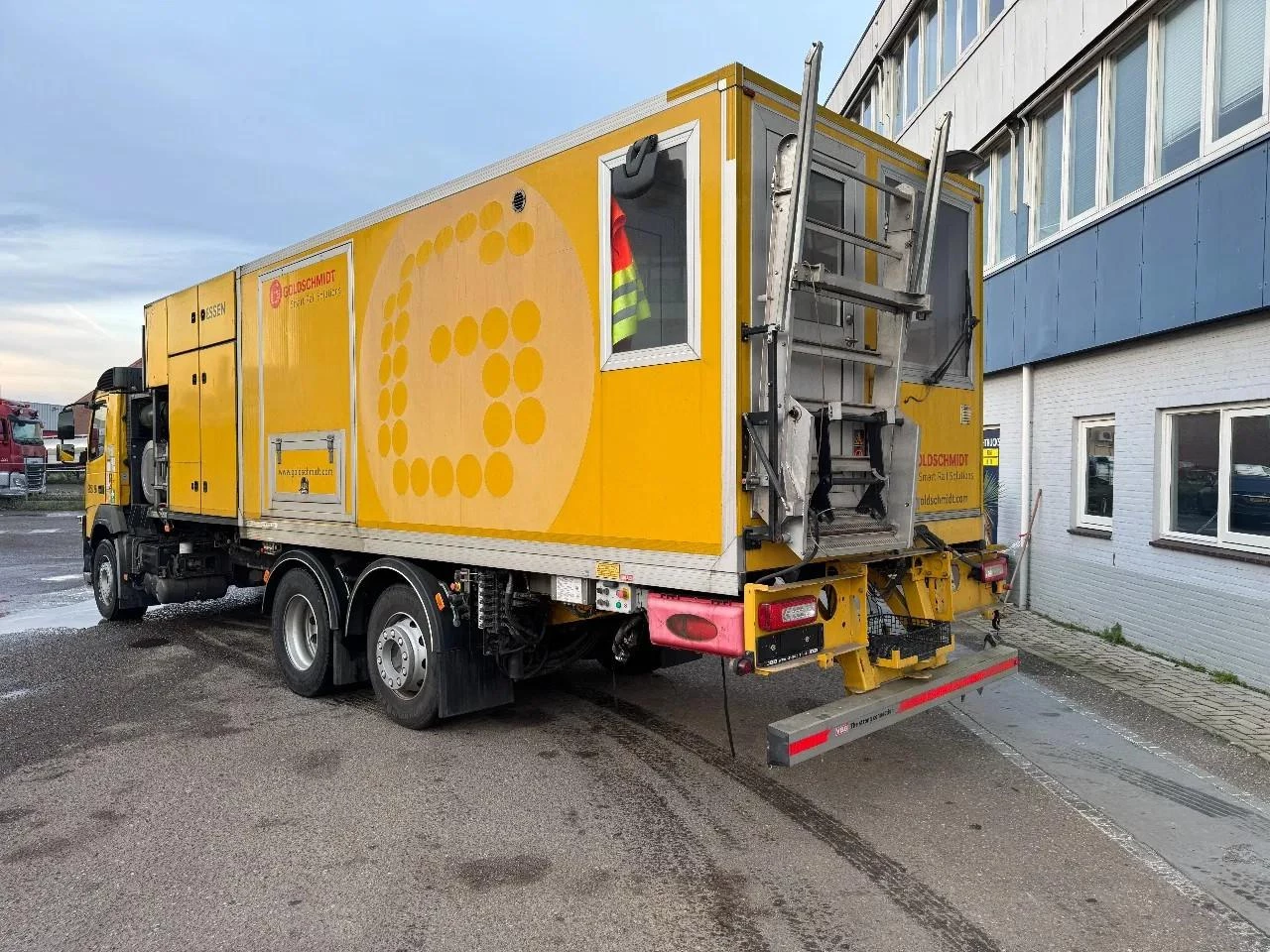 Volvo FM 420 2018 immagine 6