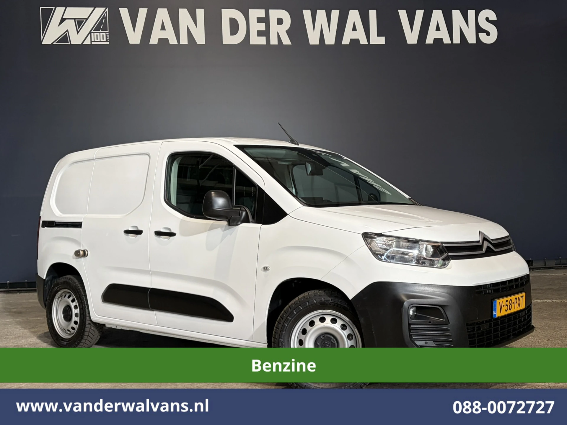 Citroën Berlingo 2020 - 1.2 PureTech 130pk Automaat Benzine L1H1 Euro6 Airco | 3-Zits | Camera | Apple Carplay image 1