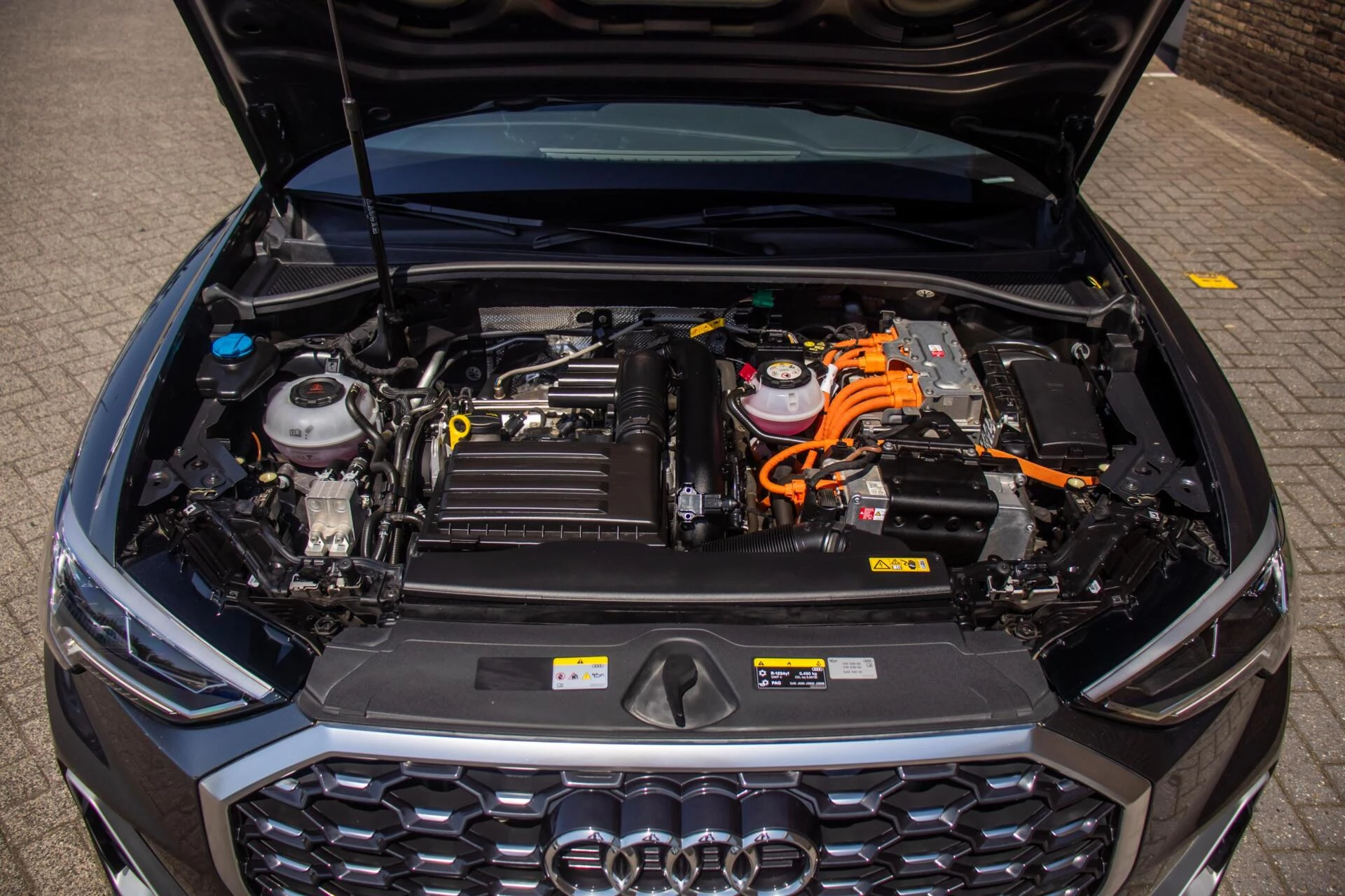 Audi Q3 2023 - 45 TFSI e S-Line, Pano, Leder, Ambient, Carplay afbeelding 29