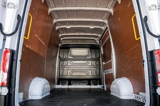MAN TGE 2021 - 2.0 TDI 140PK | L3H3 | Camera | Carplay | Cruise | Airco | Trekgewicht 3.0T bild 10
