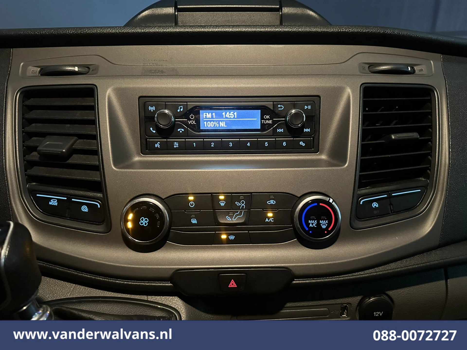 Ford Transit 2022 - 2.0 TDCI 130pk Bakwagen Laadklep Euro6 Airco | 940kg laadvermogen | Cruisecontrol | Verwarmde Voorruit immagine 17