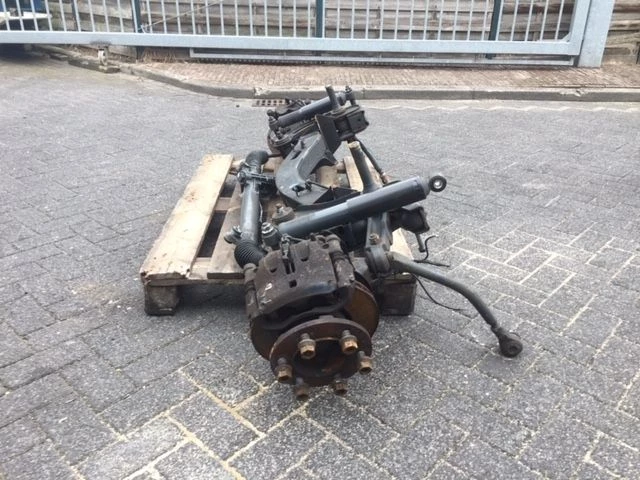 Iveco 2013 - 40C17 FRONT AXLE immagine 3