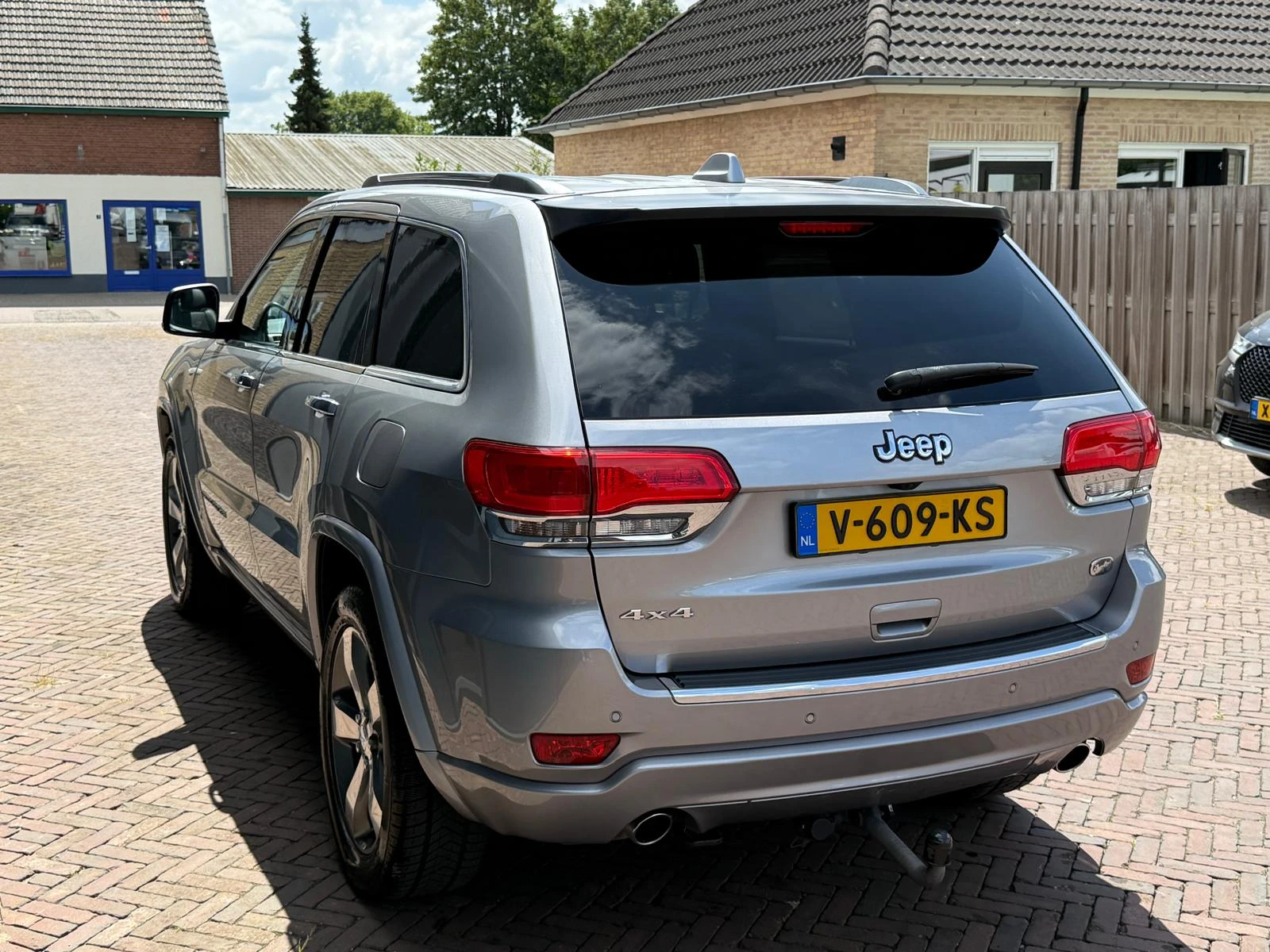 Jeep Grand Cherokee 2014 - 3.0 V6 CRD Overland 4x4 Grijskenteken Pano Luchtvering Stoelverwarm/verkoel. Leer Trekhaak afbeelding 6