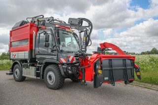 Mercedes-Benz Unimog 2023 - U 427 Greentec woodchipper combi obrazek 7