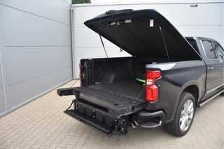 Chevrolet Silverado 2024 - 1500 6.2 High Country obrazek 28