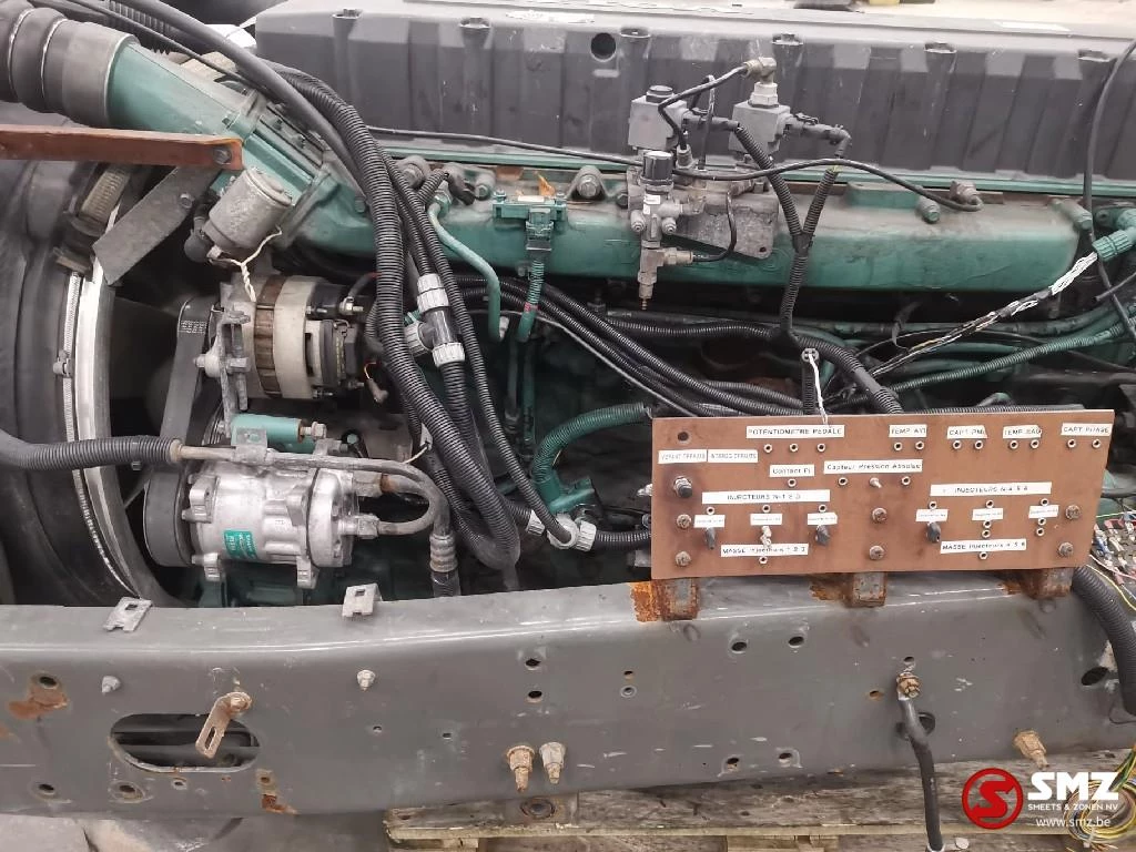 Volvo - Occ Motor Volvo D12A380 EC93 obrázek 3