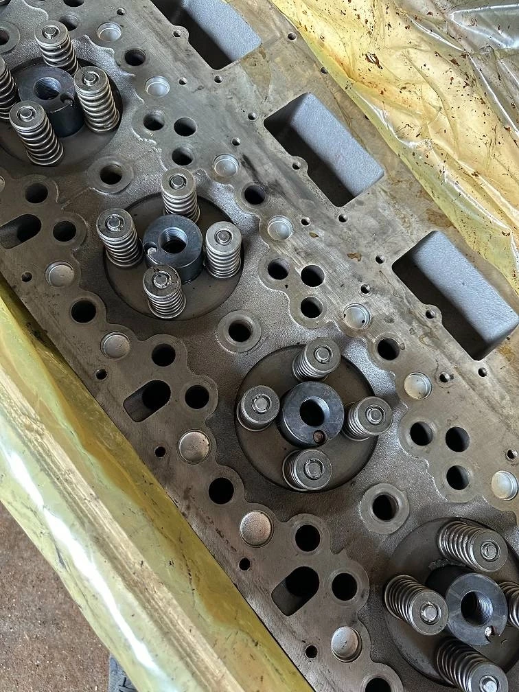 Cat - 0R2181 0R-2181 cylinder head image 2